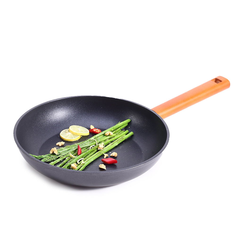 Caesar Forged Fry Pan, 24cm, Black, Healthy Greblon C3 Non-stick Coating, Made from Virgin Aluminium, PFOA Free, German Beechwood Handles, Use for Frying, Sauteing, Roasting, Easy to Clean