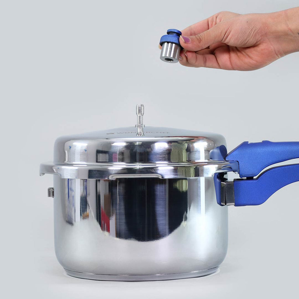 Nigella Pressure Cooker 3 Litres, Blue – Whistle