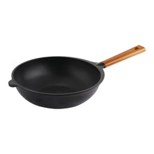 Load image into Gallery viewer, Caesar Aluminium Nonstick Fry Pan and Caesar Aluminium Nonstick Wok
