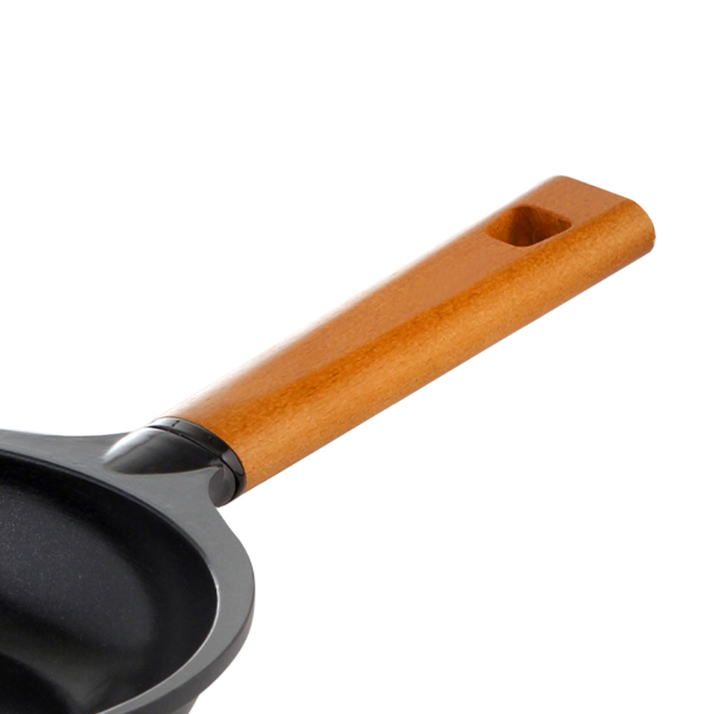 Caesar 20 cm Non-Stick Fry Pan | Induction Bottom | Wooden Handle | Die-Cast Aluminium | Frying Pan Non Stick | 1L | 5mm | 5 Years Warranty | Black