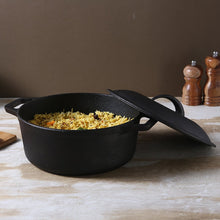 Load image into Gallery viewer, Forza Cast-iron Grill Pan, 26cm and Forza Cast-iron Casserole With Lid, 25cm