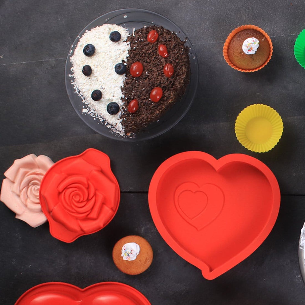 Pavoni Platinum silicone Cuore Heart Shaped Cake Mould