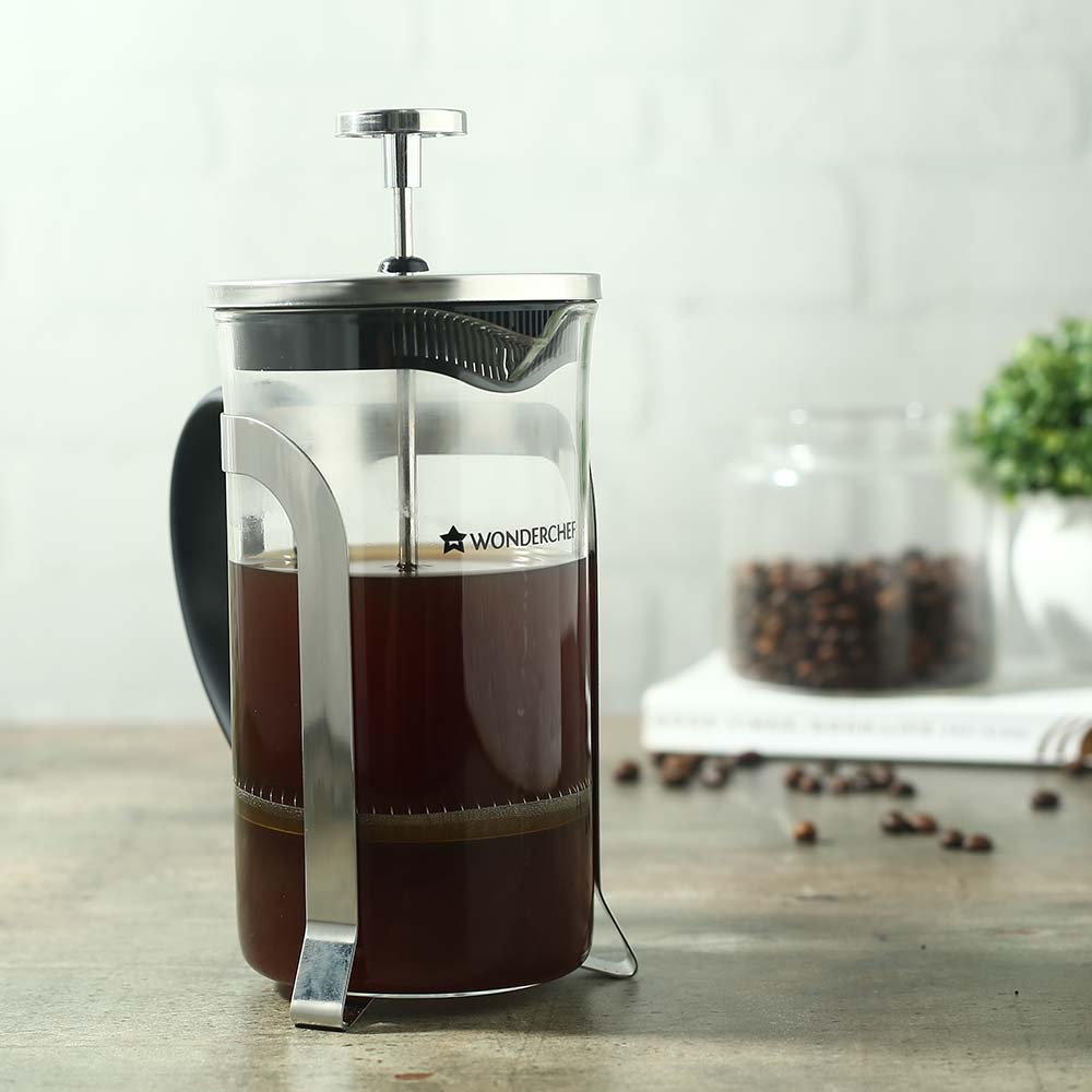 French Press Coffee & Tea Maker 600 ml | Premium Heat Resistant  Borosilicate Glass Carafe in SS Housing | 4 Level Filtration System | SS  Plunger with
